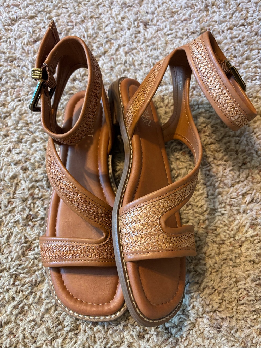 New in Box Crown Vintage Sandals Womens Sz 8.5 Woven Natural Tan Brown NIB Shoes
